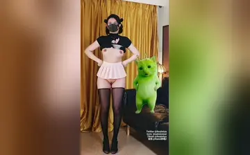 奶咪裸舞 合集